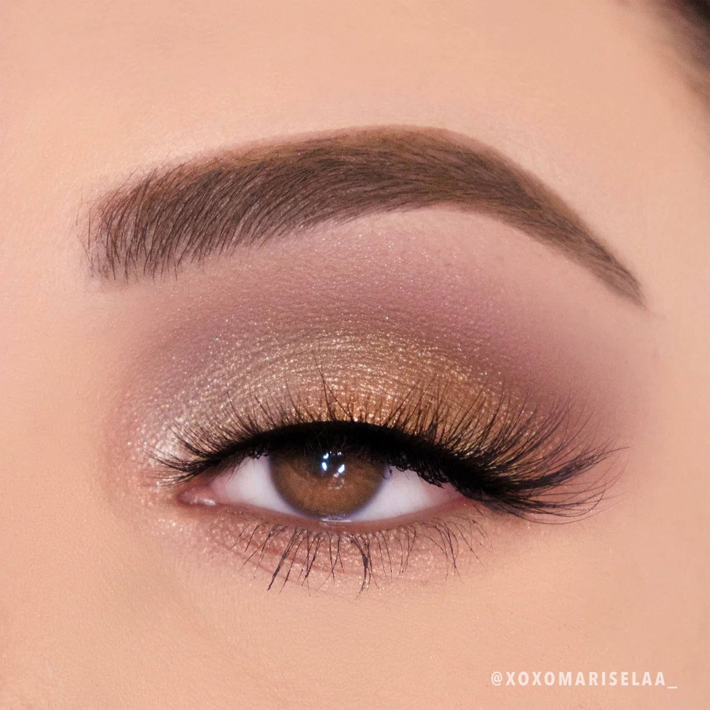 GOLDEN TREASURE EYESHADOW PALETTE (Mini paleta de sombras)