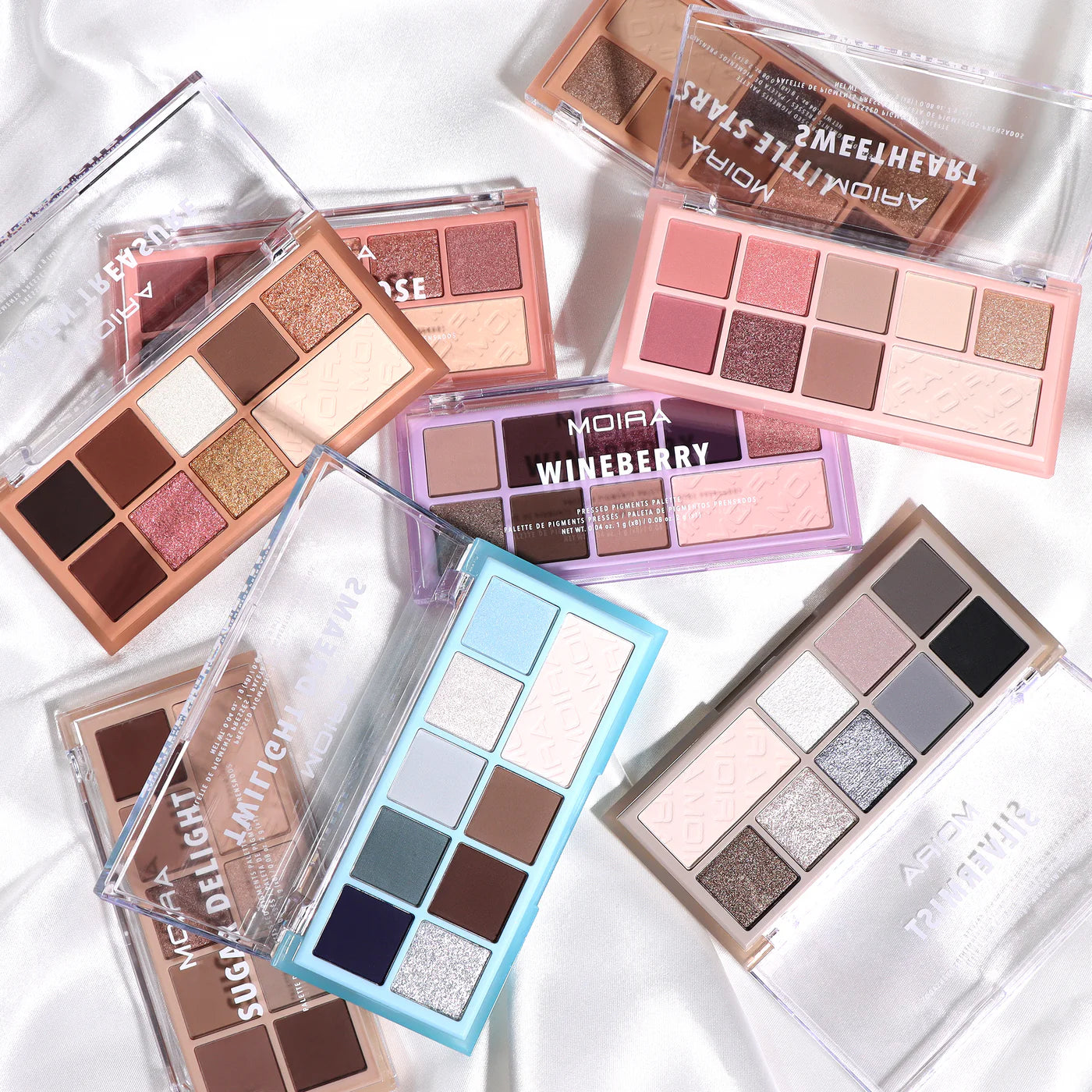 GOLDEN TREASURE EYESHADOW PALETTE (Mini paleta de sombras)