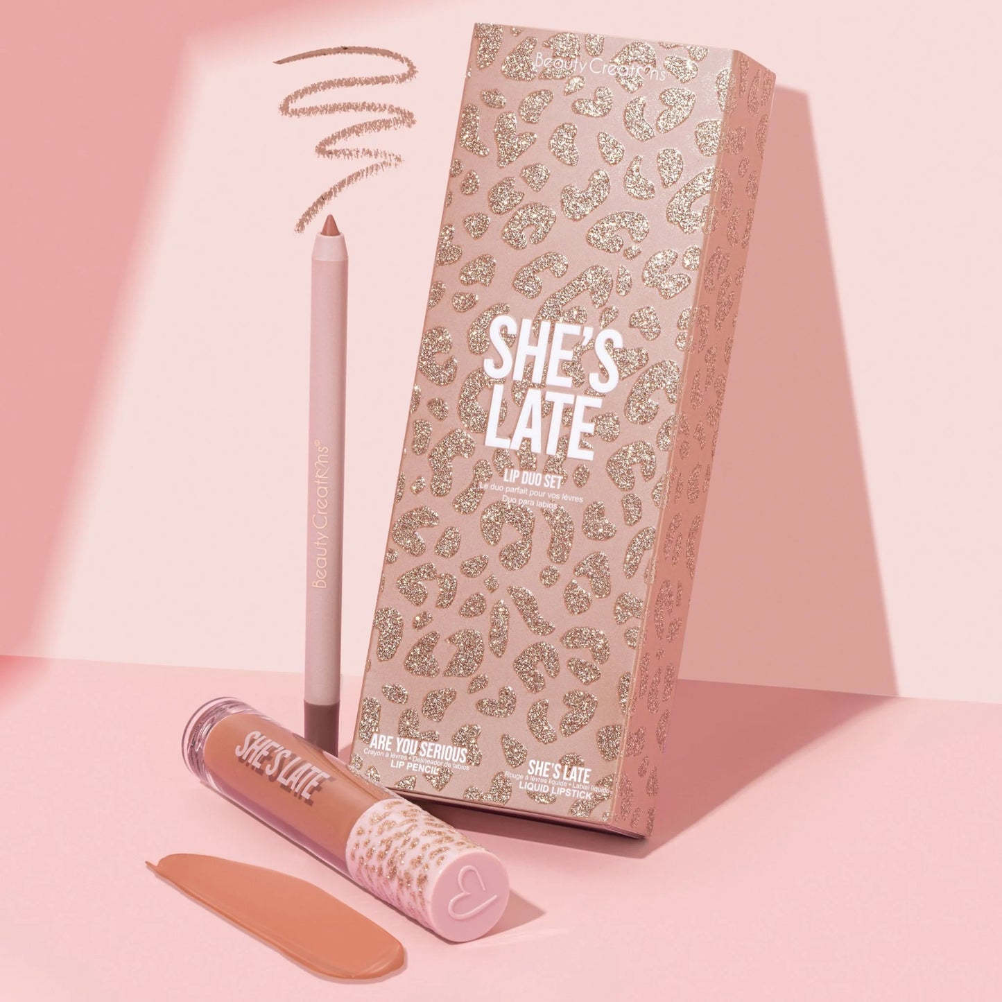 LIP KIT SHE'S LATE (Set de labios)