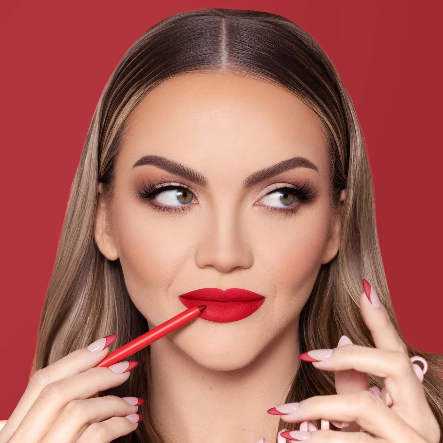 LIP KIT  MOO-VE IT (Set de labios)